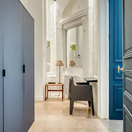 Lejlighed Le Jeanne D'arc Magnifique F3 De Style Haussmannien !