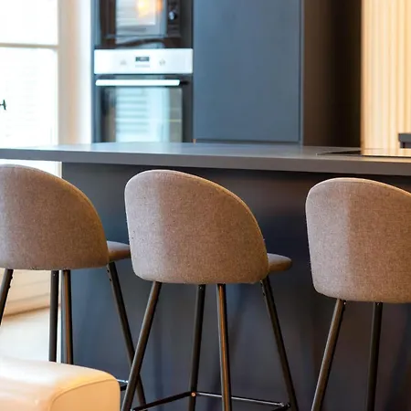 Le Jeanne D'arc Magnifique F3 De Style Haussmannien ! * ルーアン