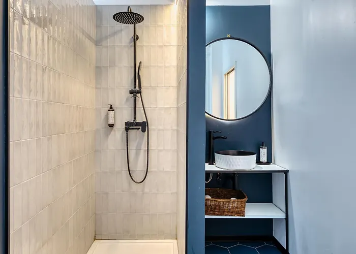 Le Jeanne D'arc Magnifique F3 De Style Haussmannien ! Appartement *